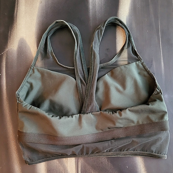 OYSHO Sports Bra Olive Green - Picture 4 of 5